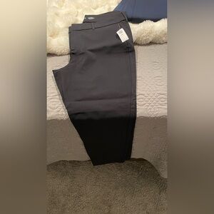 Old Navy Pixie skinny pants 14P new with tags Black